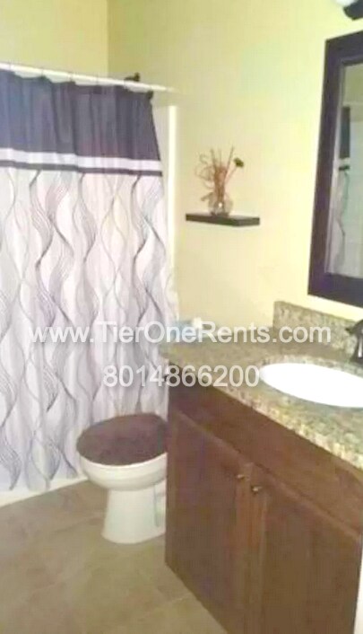 Foto del edificio - This property offers a NO DEPOSIT option a...