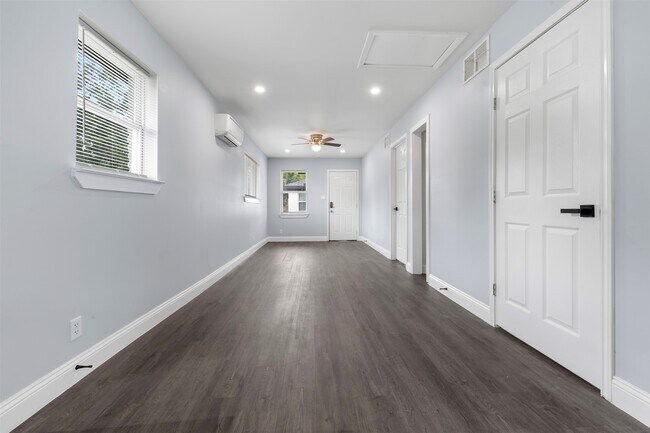 Foto del edificio - 4116 Linn St