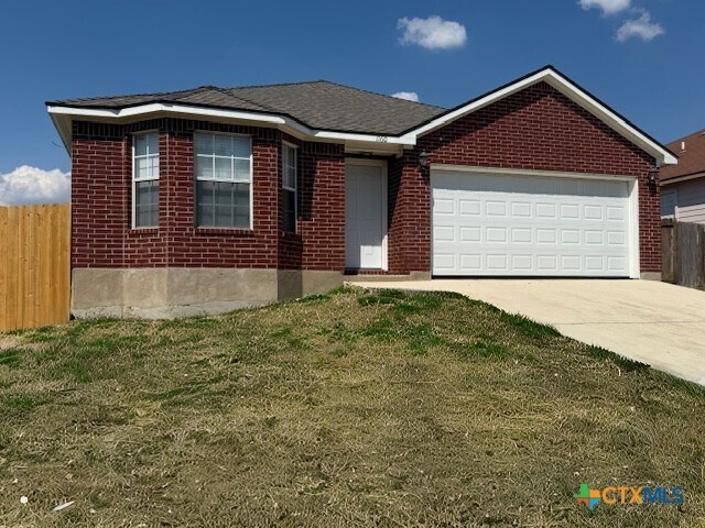 Foto principal - 1160 Hilltop Dr