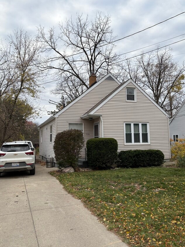 Primary Photo - 1530 Snyder Rd