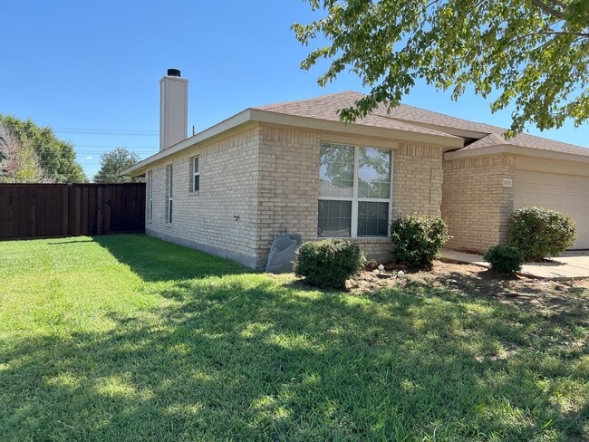 Photo - Skelton Lease House