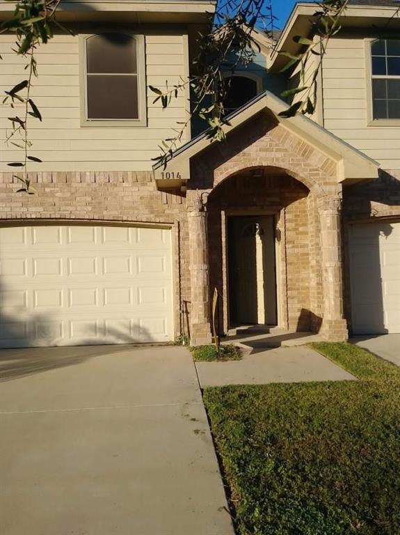 Foto principal - 1014 Yellow Hammer Street
