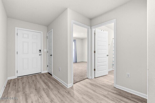 Foto del edificio - 5088 Windrow Way