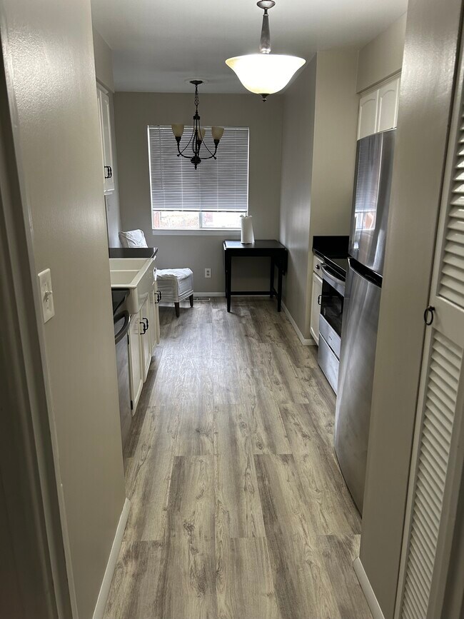 Foto del edificio - 10145 W 96th Terrace