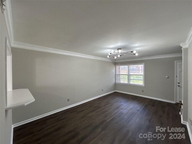 Building Photo - 4742 Old Lantern Way