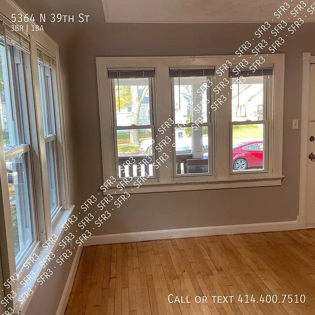 Foto del edificio - 5364 N 39th St
