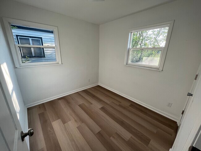 Foto del edificio - 2240 Pierce St
