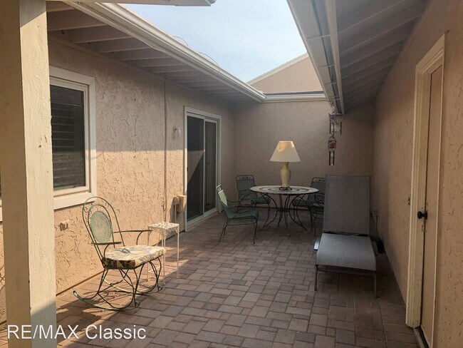 Foto del edificio - 2 br, 2 bath House - 13 Leisure World