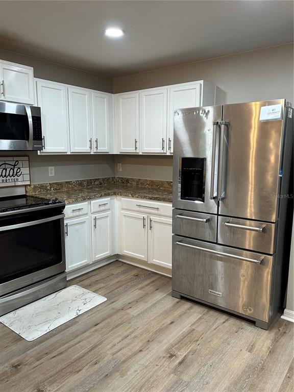 Foto del edificio - 2536 Bracknell Forest Trail