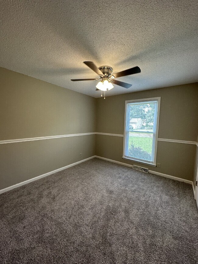 Building Photo - 709 R S Bradley Blvd