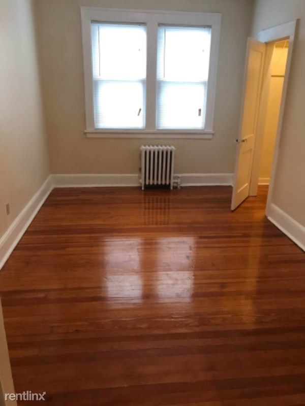 Building Photo - 1 br, 1 bath Apartment - 126 W Clinton Ave