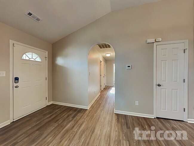 Building Photo - 4305 Biesterfield Dr