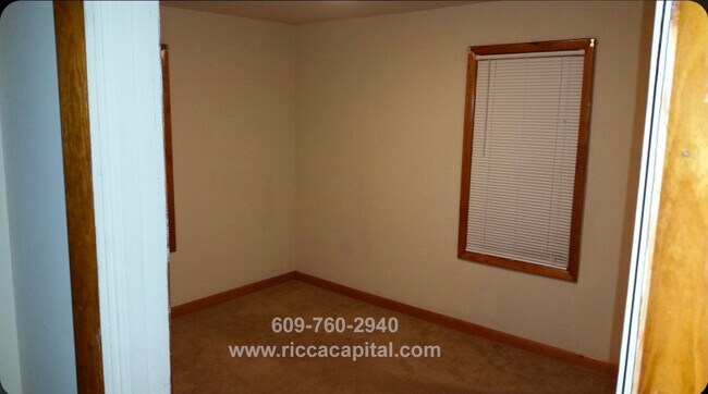 Foto del edificio - 507 Wilbur Ave