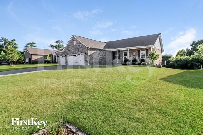 Building Photo - 3277 Blue Springs Dr