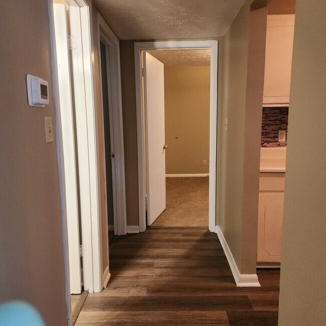 Building Photo - 3210 Tallywood Dr