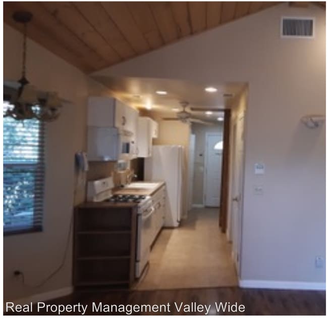 Building Photo - 1 br, 1 bath House - 6677 Deer Park Drive