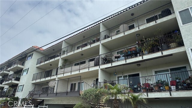 Foto principal - 1720 Ardmore Ave