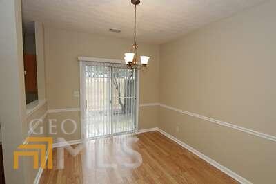 Building Photo - 612 Kenridge Way