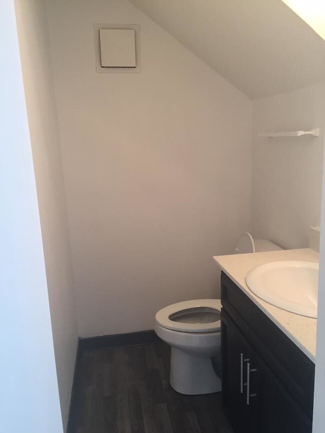 542 Regal Heights Dr Unit 542 TH, Andalusia, AL 36421 Apartment for