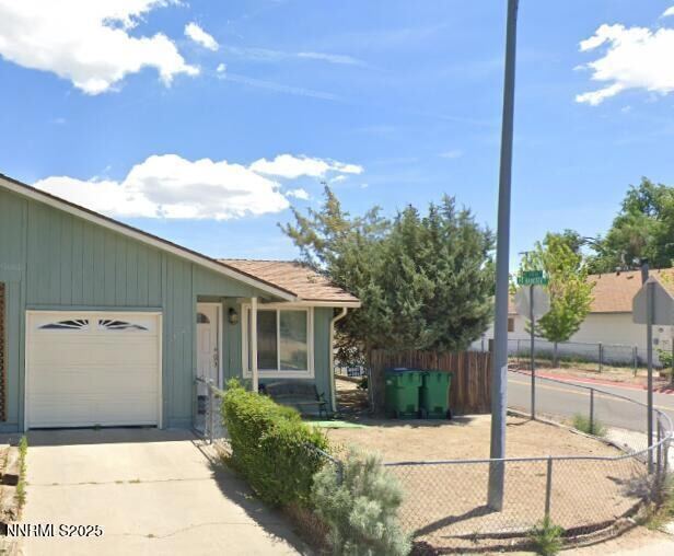Foto principal - 13840 Mt Babcock St