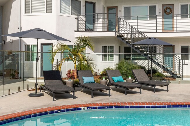 Building Photo - Pacific Apartment Homes