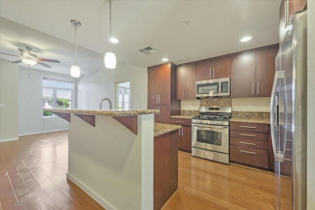 Building Photo - 3289 Berryessa St