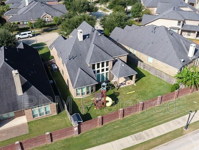 Foto del edificio - 5907 Falling Briar Lane