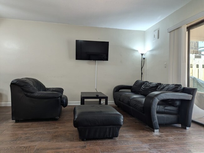 Living Room - 1875 W 72nd St