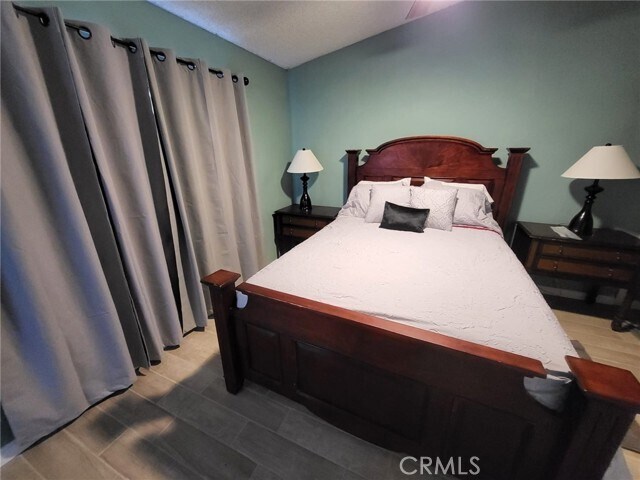 Building Photo - 38513 32nd St E