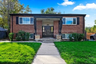 Building Photo - 370 E Sherman Ave