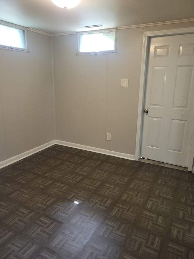 Foto principal - 2417 Tyler St