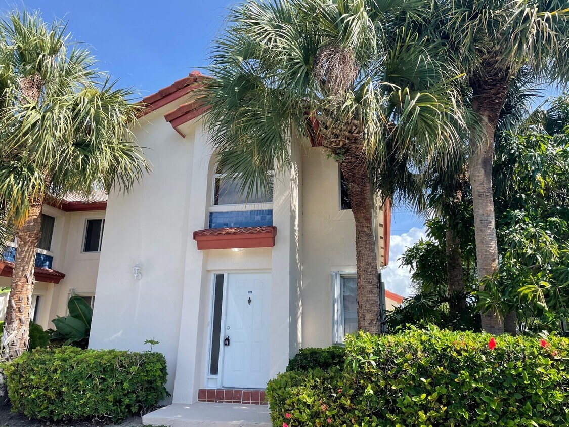 Primary Photo - 340 NW 67th St