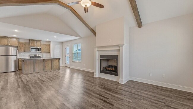 Foto del edificio - Modern Comfort in the Heart of Habberton Ridge