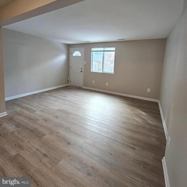 Foto del edificio - 8473 Aurora Ct