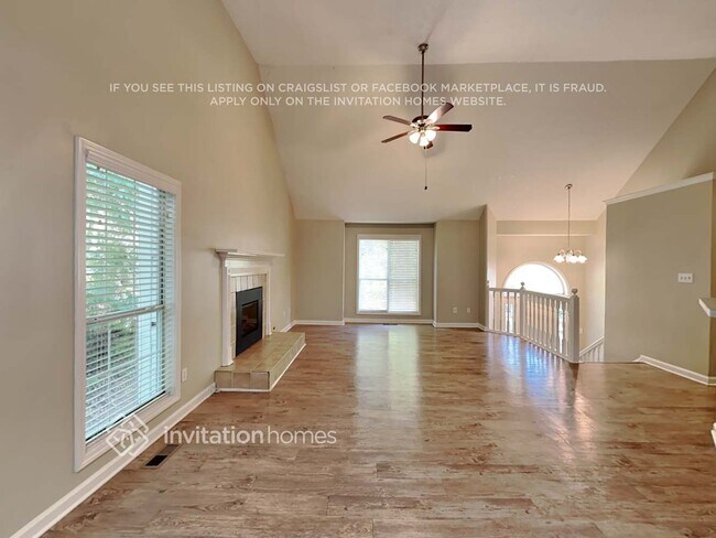Foto del edificio - 5435 Keithwood Dr