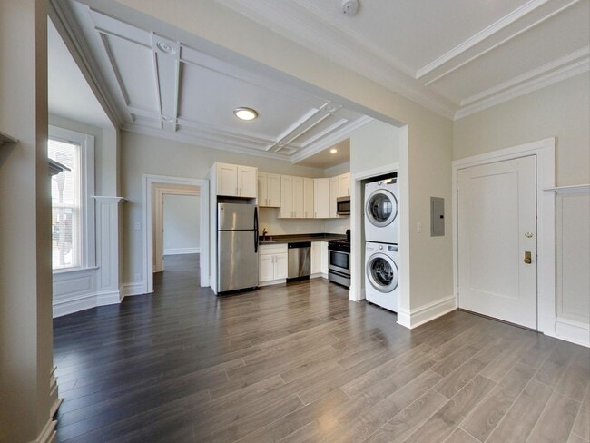 Photo - 1821 Polk St Apartment