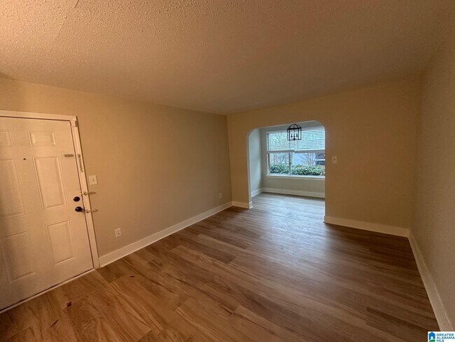 Foto del edificio - 412 Skyview Dr