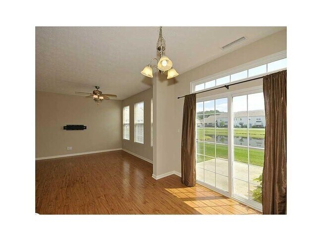 Building Photo - 10931 Lemongrass Dr