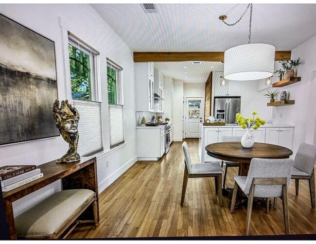 Foto del edificio - 106 E 35th St