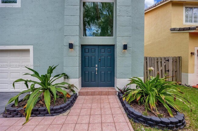 Building Photo - 21320 SW 97th Ave
