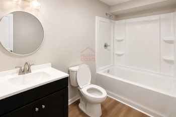 Building Photo - The Deese | $112/Week (First 4 Weeks Limited Promo!) Move In Today | Furnished Room