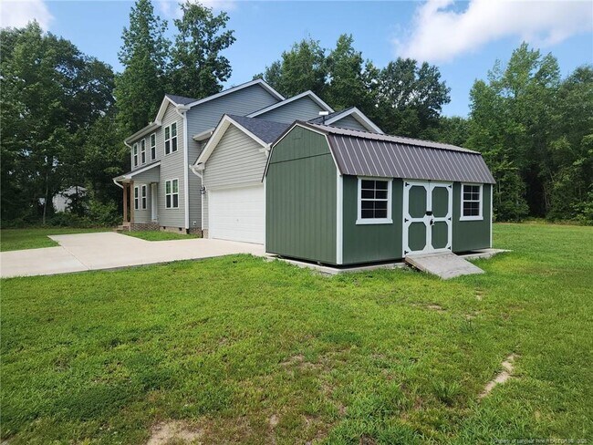 Building Photo - 7811 Lucinda Ln