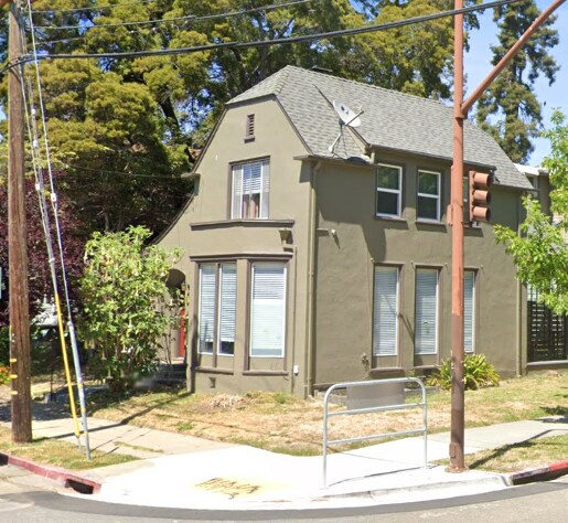 Building Photo - 2935 Florence St