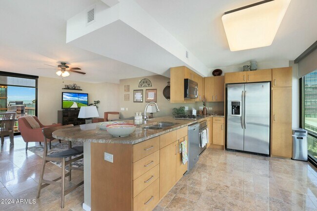 Foto del edificio - 4808 N 24th St
