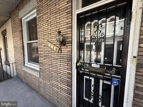 Building Photo - 5116 Folsom St