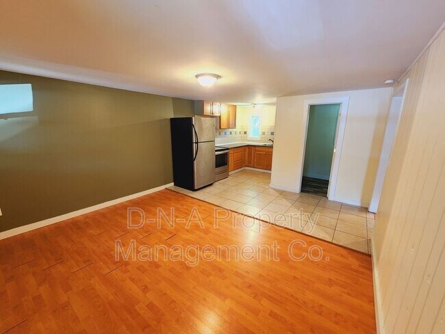 Building Photo - 149 Hiro Ln
