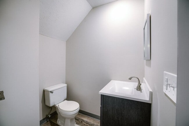 Foto del interior - TOWNHOMES AT MCNAUGHTEN