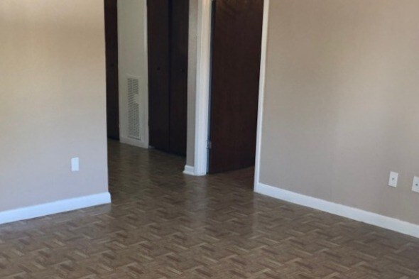 Foto del edificio - 2907 Red Bluff Rd