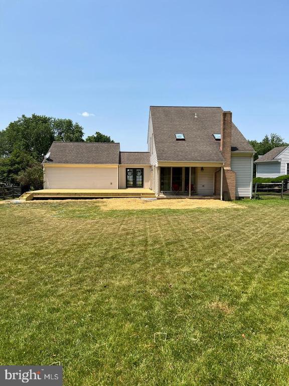 Foto del edificio - 5409 Overland Ct