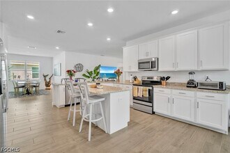 Building Photo - 17388 Walnut Run Dr